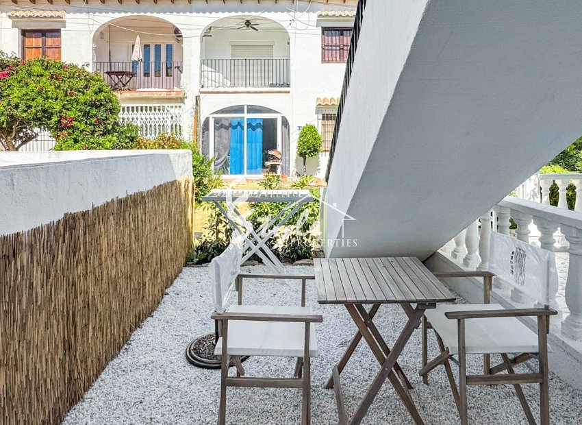 Вторичное жилье - Apartamento - Torrevieja - Лос Балконес