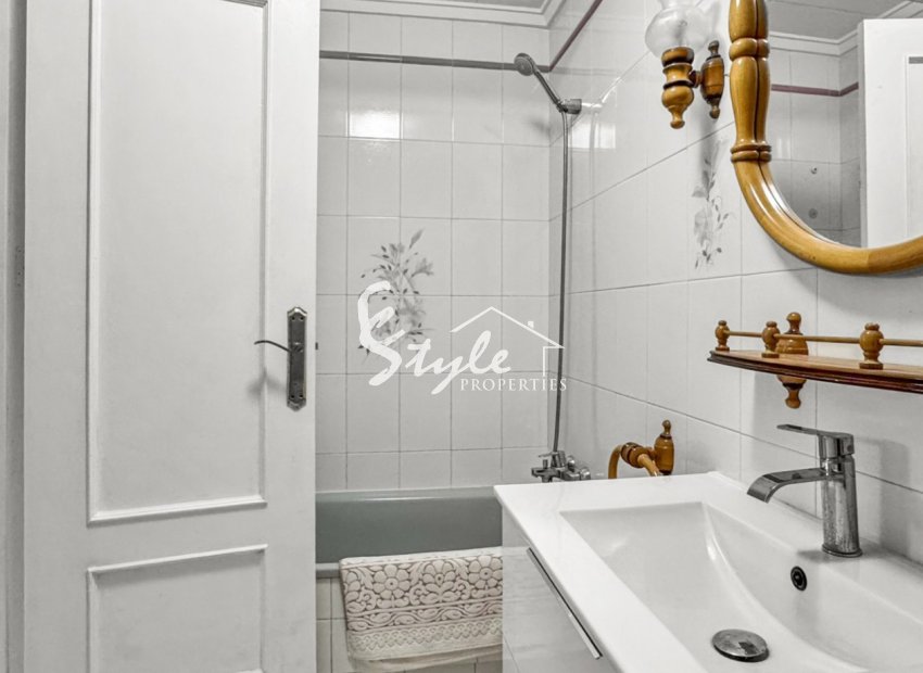 Вторичное жилье - Apartamento - Torrevieja - Playa de los Locos