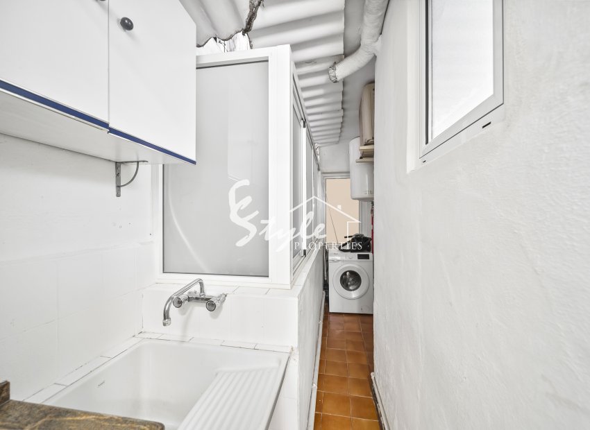 Вторичное жилье - Apartamento - Torrevieja - Puerto