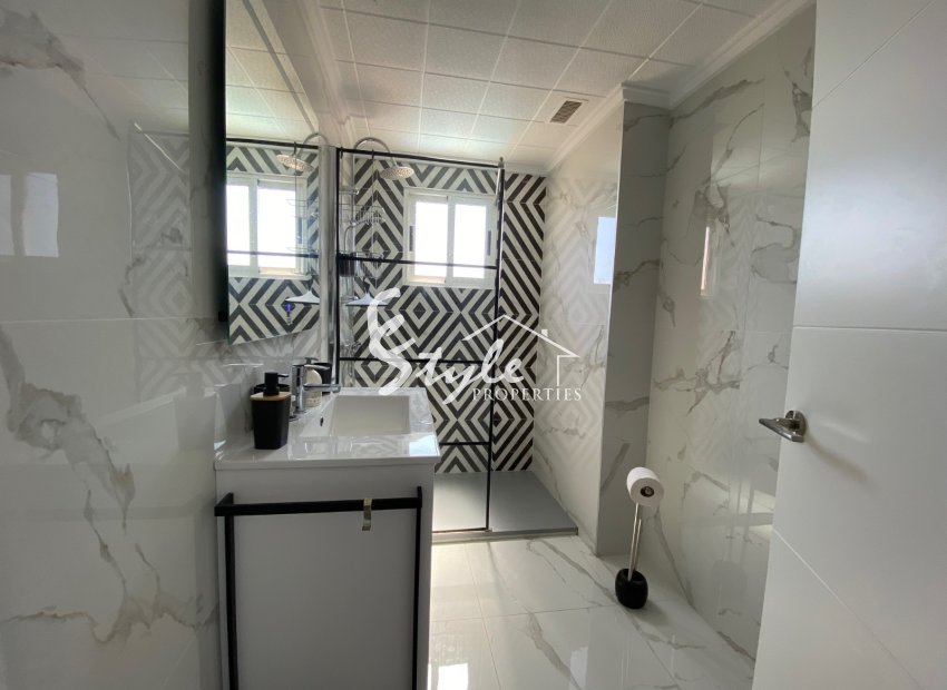 Вторичное жилье - Apartamento - Torrevieja - Punta Prima