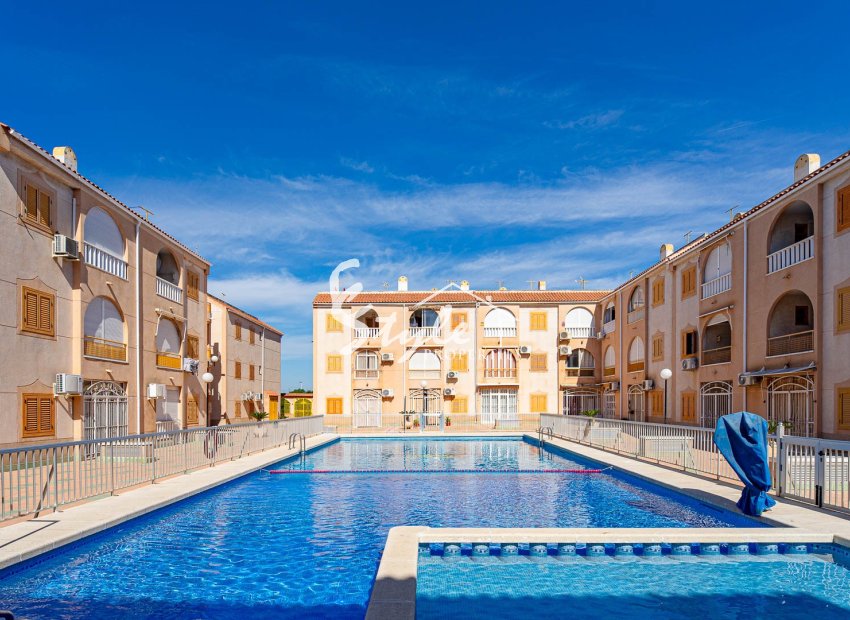 Вторичное жилье - Apartamento - Torrevieja - Торревьеха