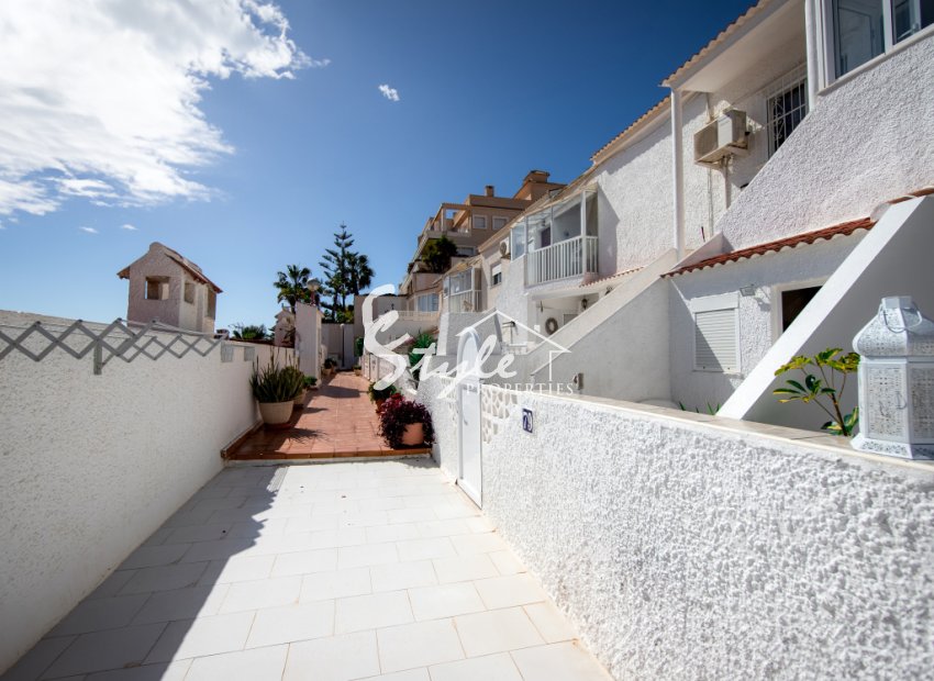 Вторичное жилье - Apartamento - Torrevieja - UR TORRE DEL MORO 2