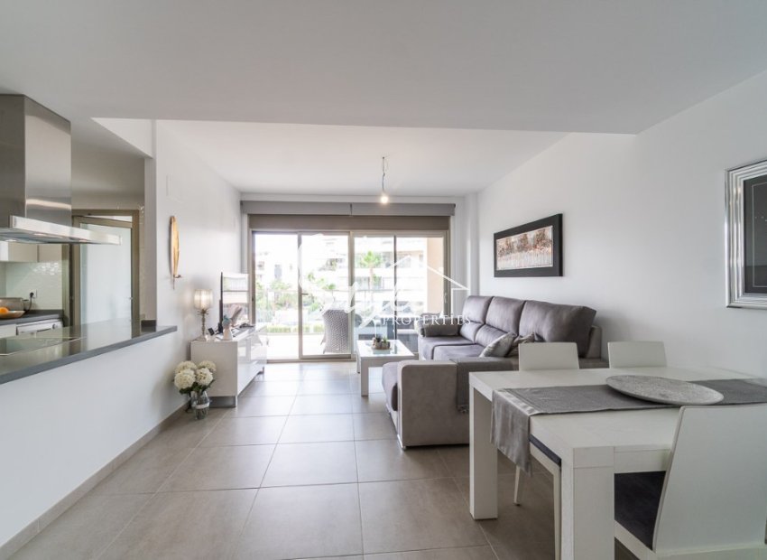 Вторичное жилье - Apartamento - Villamartin, Orihuela Costa - Вилламартин