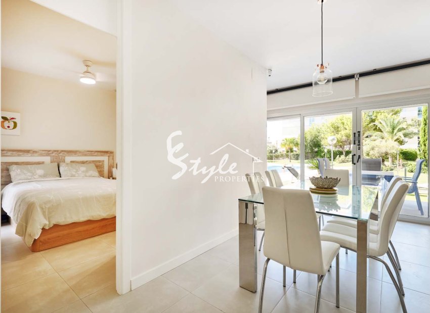 Вторичное жилье - Apartamento - Villamartin, Orihuela Costa - Вилламартин