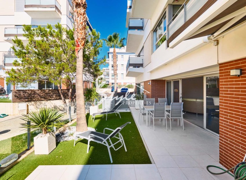 Вторичное жилье - Apartamento - Villamartin, Orihuela Costa - Вилламартин