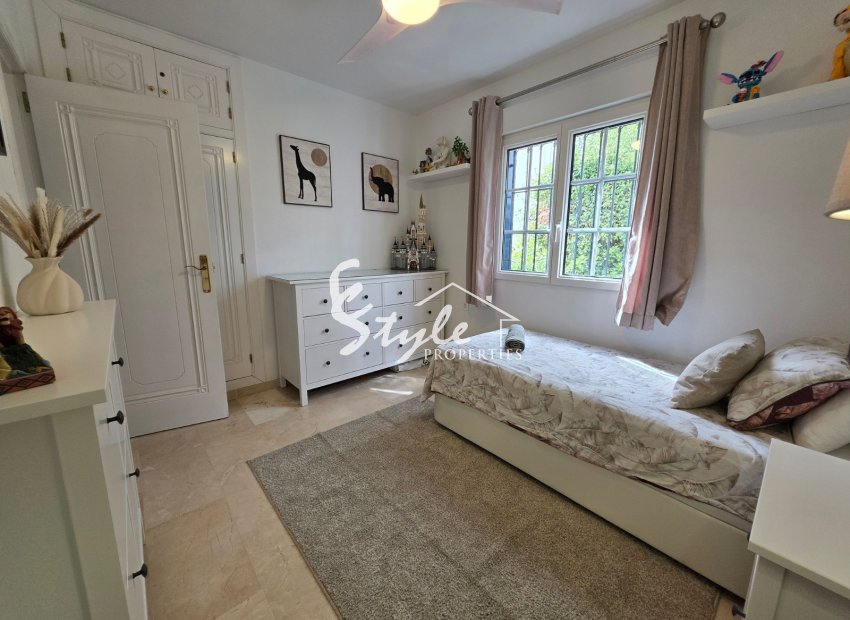 Вторичное жилье - Apartamento - Villamartin, Orihuela Costa - Вилламартин