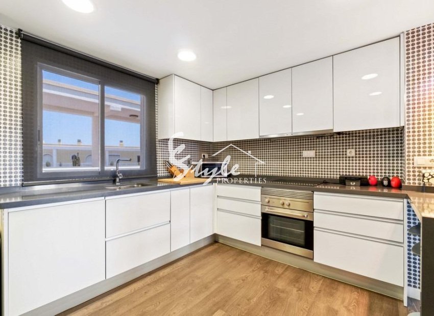 Вторичное жилье - Апартаменты/Квартира - Ориуэла Коста  - Кампоамор