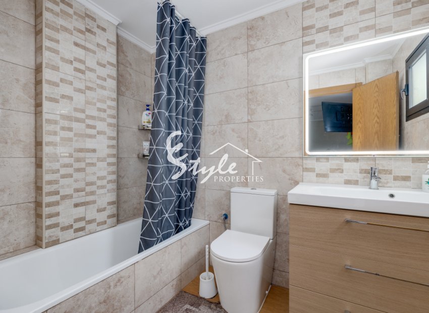 Вторичное жилье - Апартаменты/Квартира - Торревьеха - Calle Finlandia