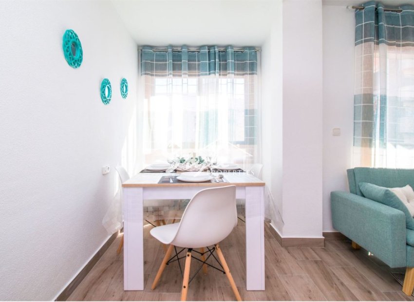 Вторичное жилье - Апартаменты/Квартира - Торревьеха