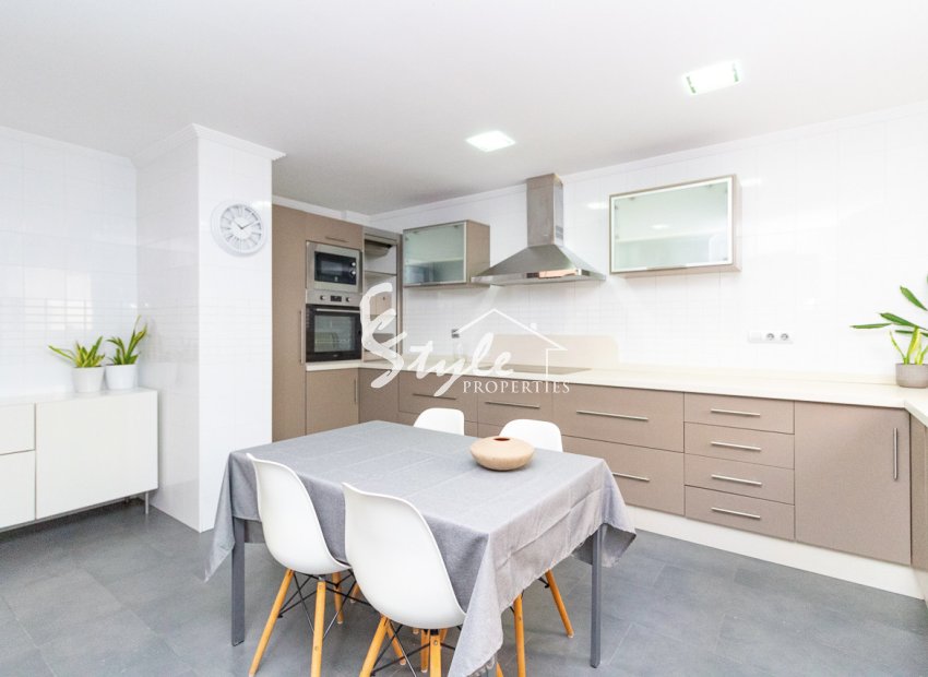 Вторичное жилье - Апартаменты/Квартира - Torrevieja - Beach