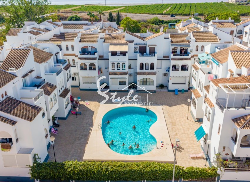 Вторичное жилье - Apartment / Duplex - Torrevieja - Торревьеха