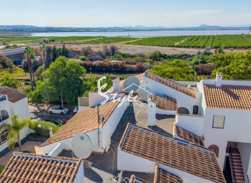 Вторичное жилье - Apartment / Duplex - Torrevieja - Торревьеха