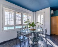 Вторичное жилье - Apartment / Duplex - Torrevieja - Торревьеха