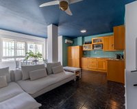 Вторичное жилье - Apartment / Duplex - Torrevieja - Торревьеха