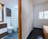 Вторичное жилье - Apartment / Duplex - Torrevieja - Торревьеха