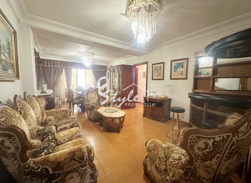 Вторичное жилье - Apartment / Duplex - Torrevieja - Торревьеха