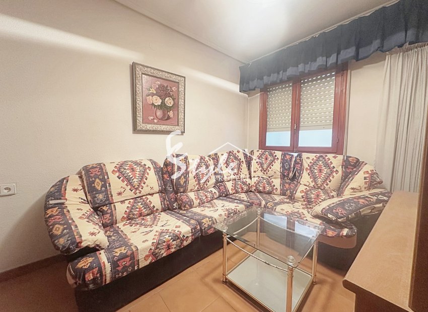 Вторичное жилье - Apartment / Duplex - Torrevieja - Торревьеха