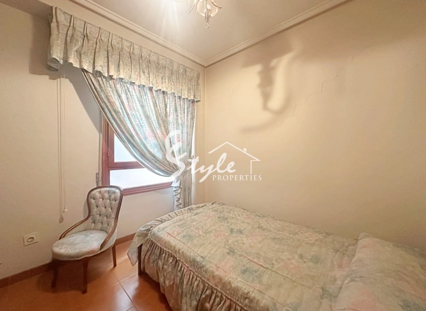 Вторичное жилье - Apartment / Duplex - Torrevieja - Торревьеха