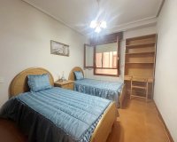 Вторичное жилье - Apartment / Duplex - Torrevieja - Торревьеха