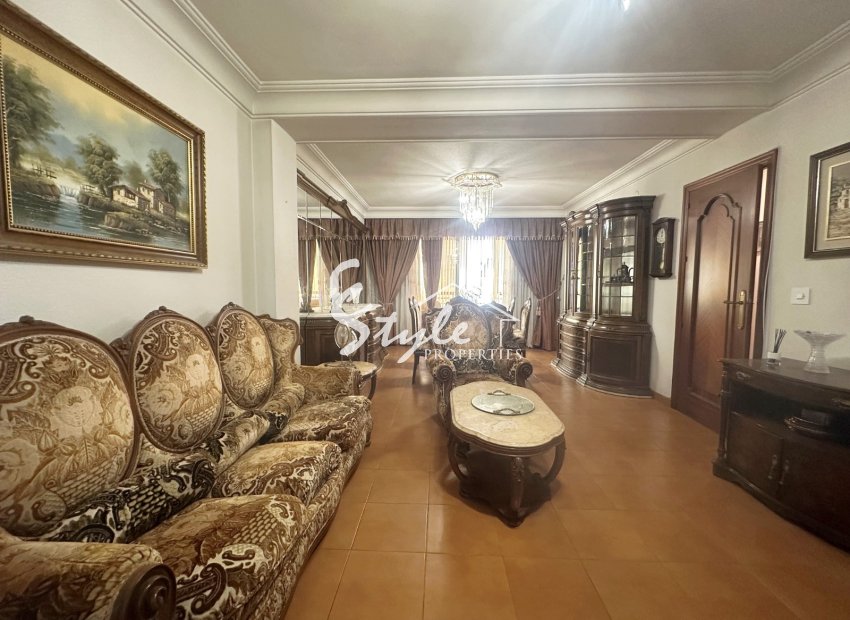 Вторичное жилье - Apartment / Duplex - Torrevieja - Торревьеха