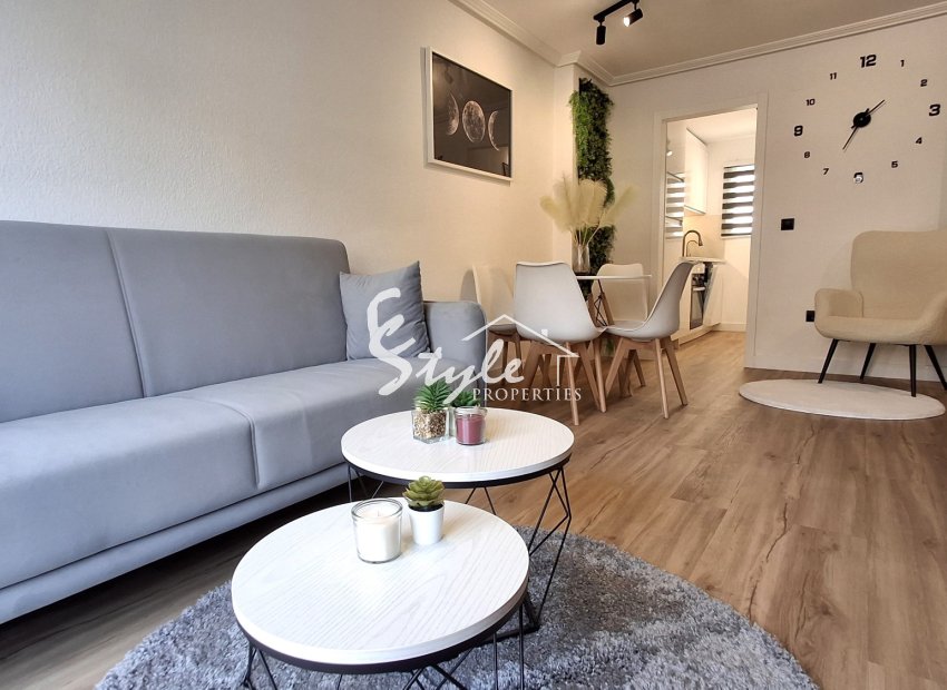 Вторичное жилье - Apartment / Duplex - Torrevieja - Торревьеха