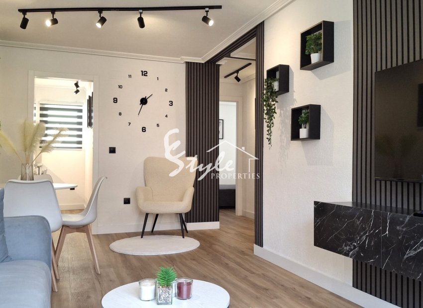 Вторичное жилье - Apartment / Duplex - Torrevieja - Торревьеха