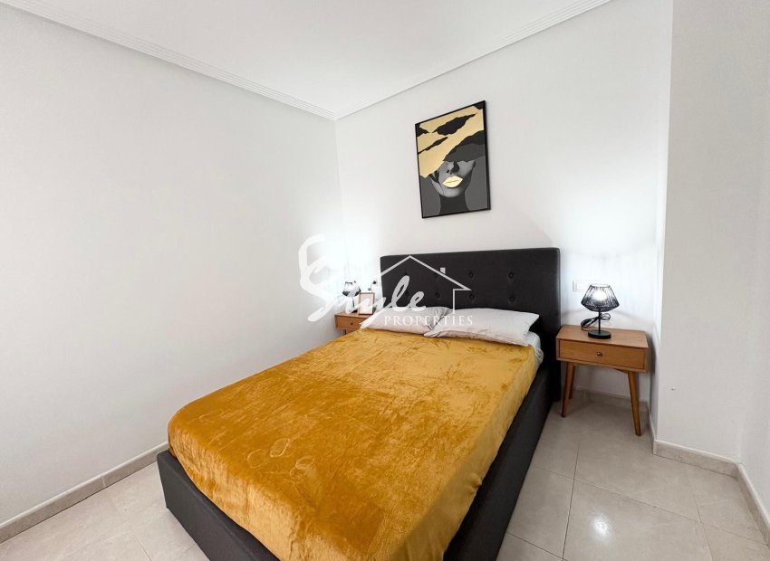 Вторичное жилье - Apartment / Duplex - Torrevieja - Торревьеха