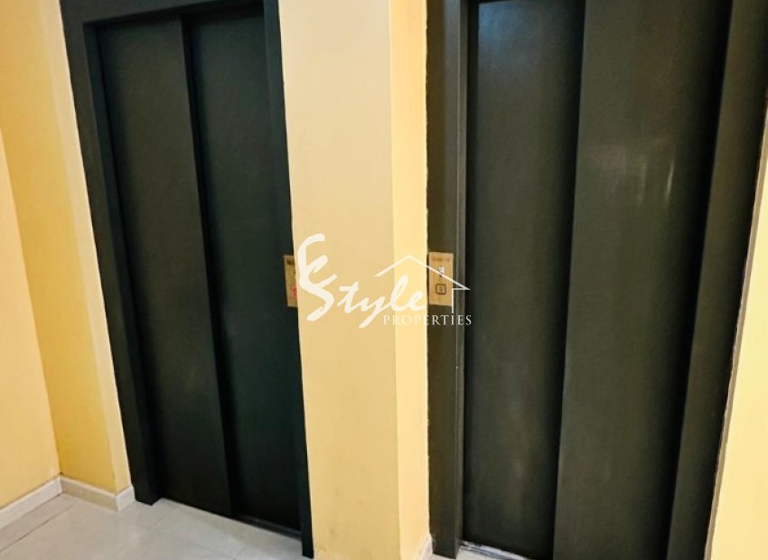Вторичное жилье - Apartment / Duplex - Torrevieja - Торревьеха