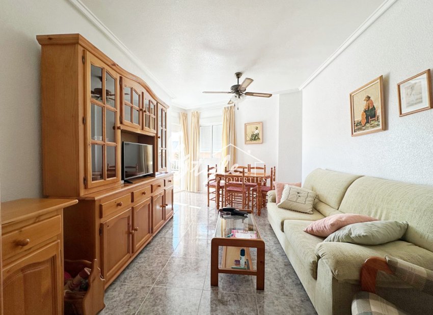 Вторичное жилье - Apartment / Duplex - Torrevieja - Торревьеха