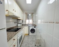 Вторичное жилье - Apartment / Duplex - Torrevieja - Торревьеха