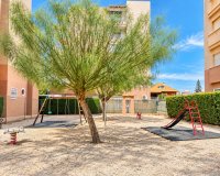 Вторичное жилье - Apartment / Duplex - Torrevieja - Торревьеха
