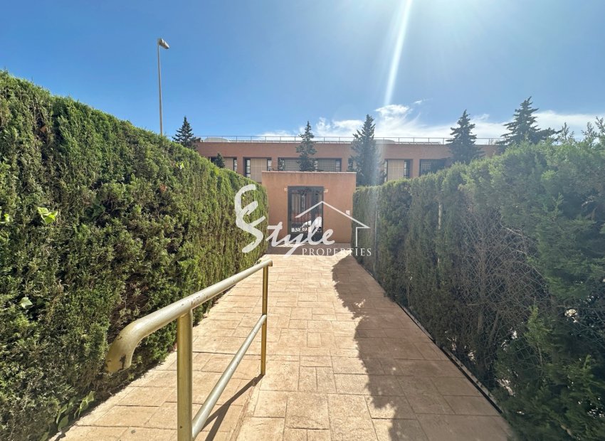 Вторичное жилье - Apartment / Duplex - Torrevieja - Торревьеха