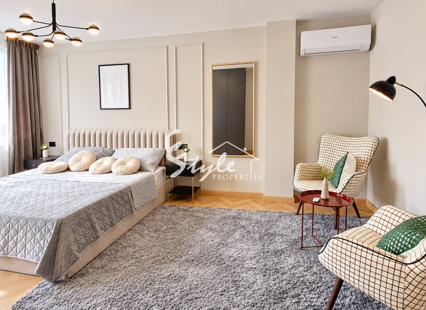 Вторичное жилье - Apartment / Duplex - Torrevieja - Торревьеха