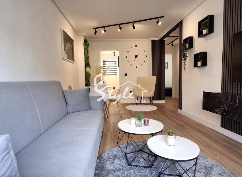 Вторичное жилье - Apartment / Duplex - Torrevieja