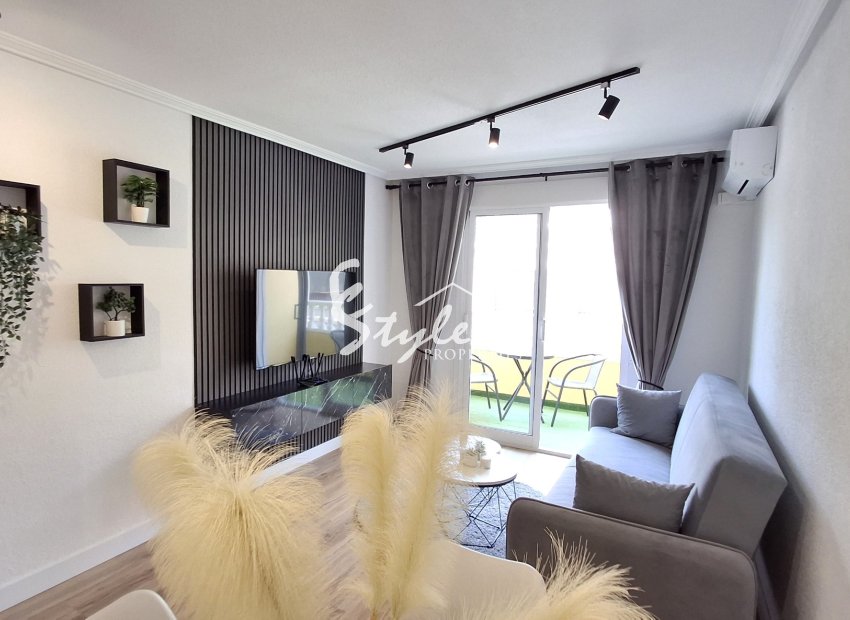 Вторичное жилье - Apartment / Duplex - Torrevieja