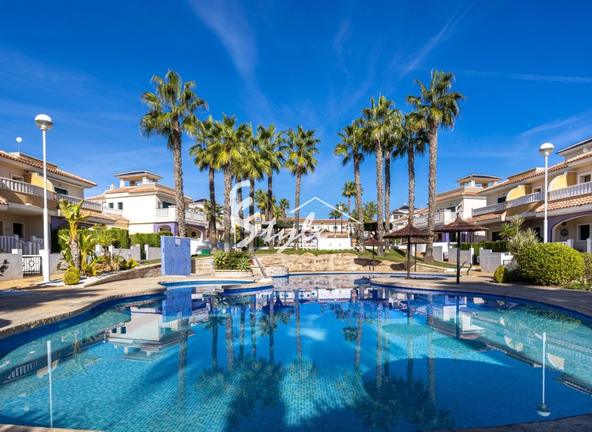 Вторичное жилье - Apartment Ground Floor Apartment - Сьюдад Кесада - Doña pepa