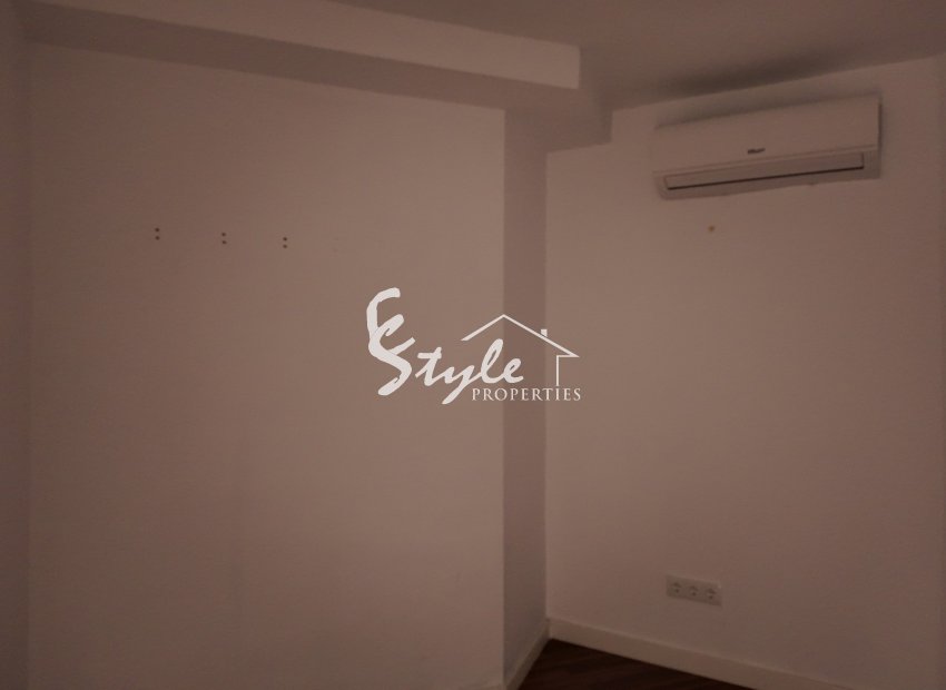 Вторичное жилье - Commercial - Alicante - Center