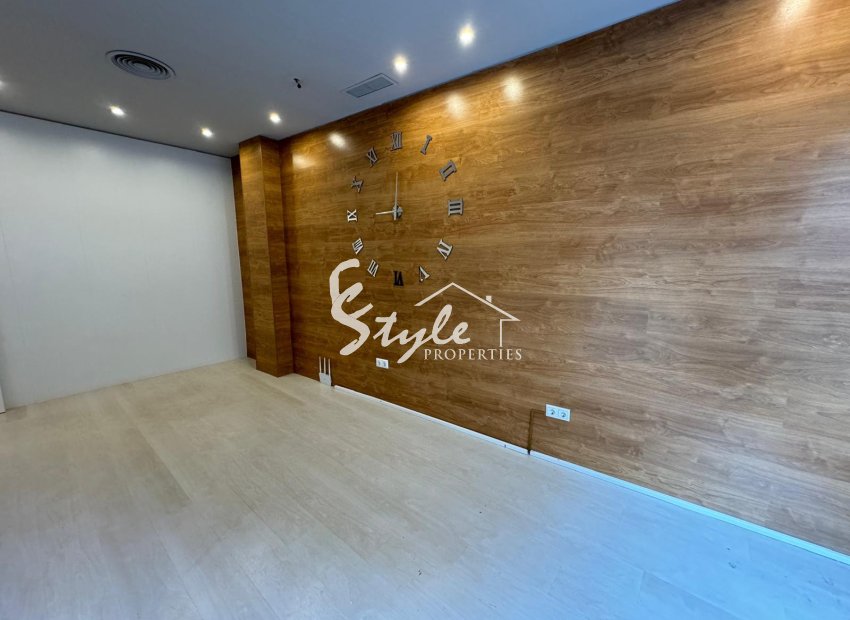 Вторичное жилье - Commercial premises / Commercial unit / Retail space - Гуардамар дель Сегура - Guardamar del Seguras*