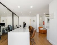 Вторичное жилье - Commercial - Torrevieja - Торревьеха