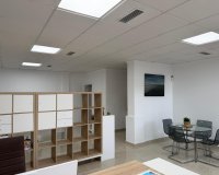 Вторичное жилье - Commercial - Villamartin, Orihuela Costa - Ла Зения