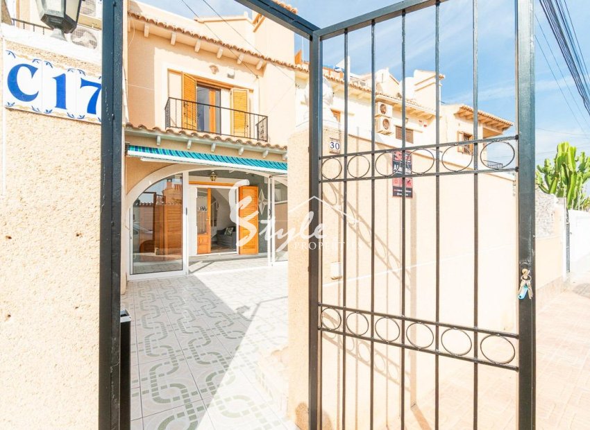 Вторичное жилье - Квартира - Torrevieja - La Siesta - El Salado - Torreta