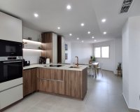 Вторичное жилье - Квартира - Torrevieja - Playa Acequion
