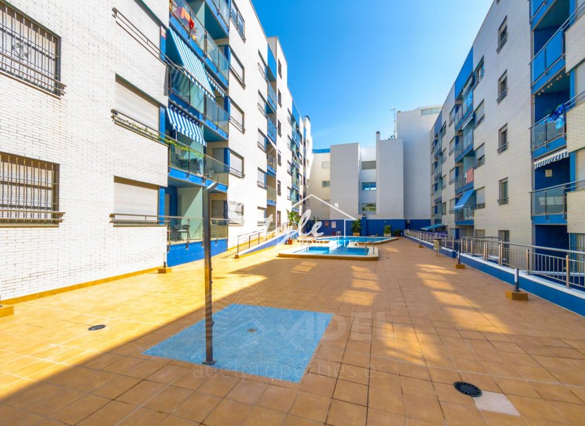 Вторичное жилье - Квартира - Torrevieja - Playa de los Locos