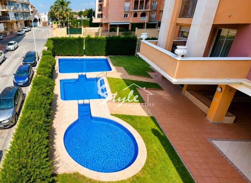 Вторичное жилье - Квартира - Torrevieja - Playa de los Locos