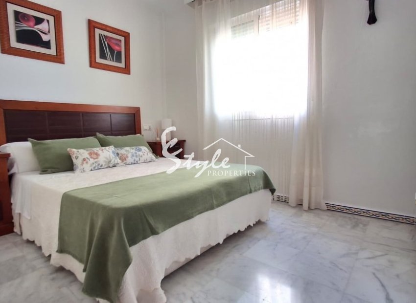 Вторичное жилье - Квартира - Torrevieja - Playa de los Locos