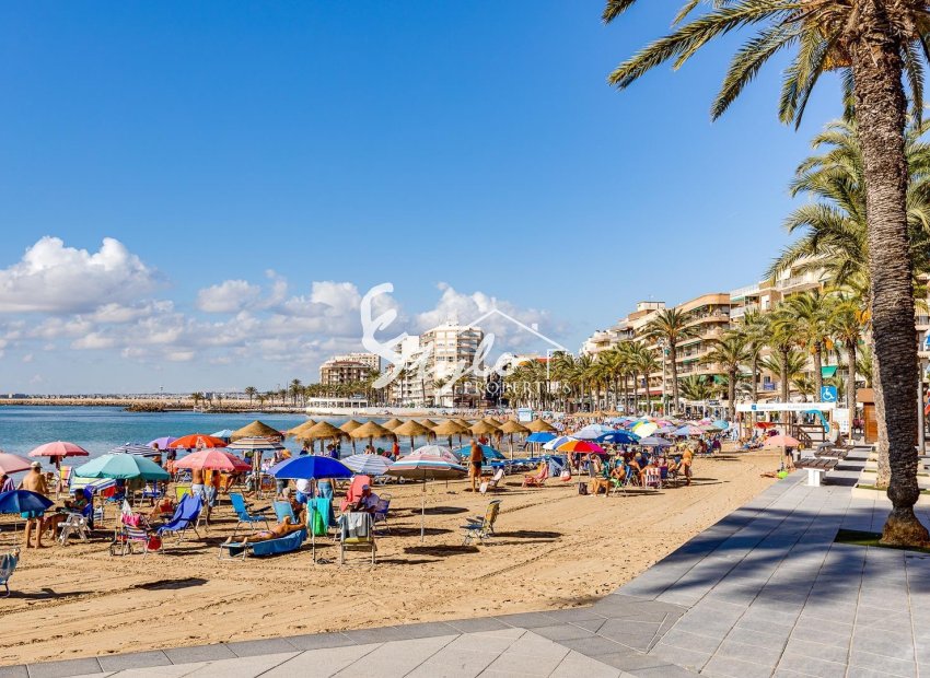 Вторичное жилье - Квартира - Torrevieja - Playa de los Locos