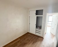 Вторичное жилье - Квартира - Torrevieja - Playa de los Locos