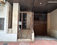 Вторичное жилье - Квартира - Torrevieja - Playa de los Locos