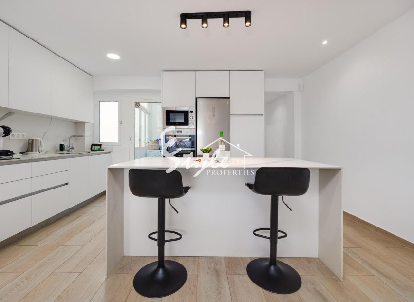 Вторичное жилье - Квартира - Torrevieja - Playa del Cura