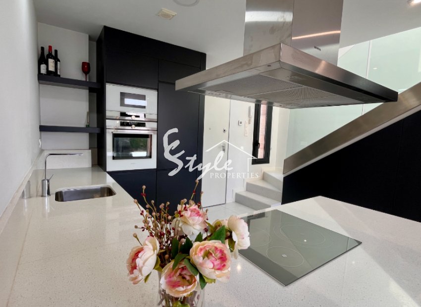 Вторичное жилье - Semi - Detached Villa - Лос Дольсес